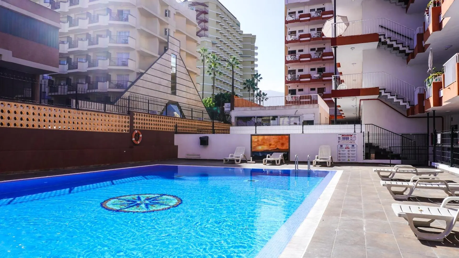 Apartament Modern Studio Close To The Beach With Pool Puerto de la Cruz